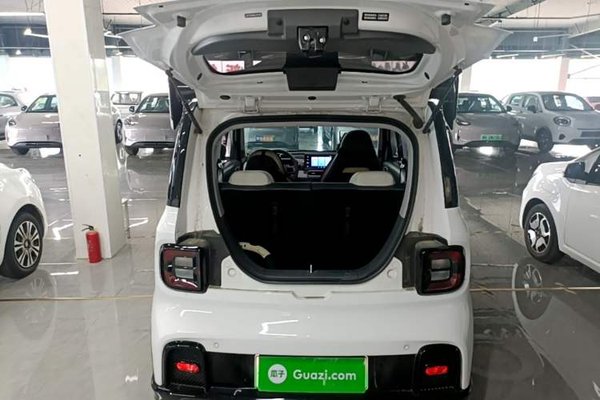 Geely Galaxy Panda 2025, 4600 км, за 7790 USD - фото 22