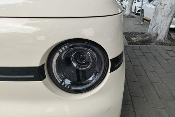 Geely Galaxy Panda 2025, 20400 км, за 6527 USD - фото 9