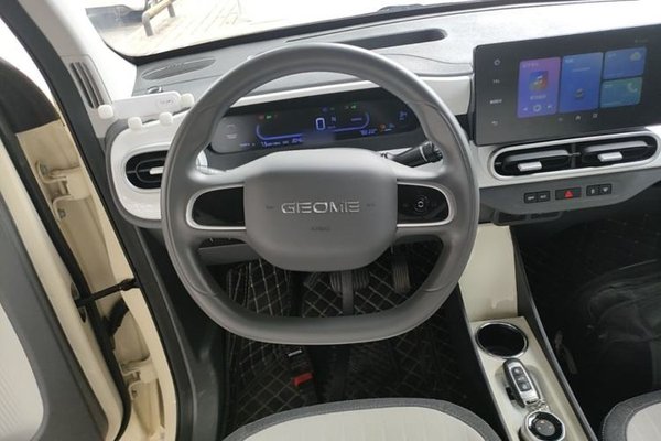 Geely Galaxy Panda 2025, 20400 км, за 6527 USD - фото 14