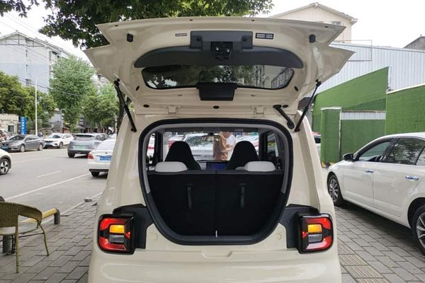 Geely Galaxy Panda 2025, 20400 км, за 6527 USD - фото 6