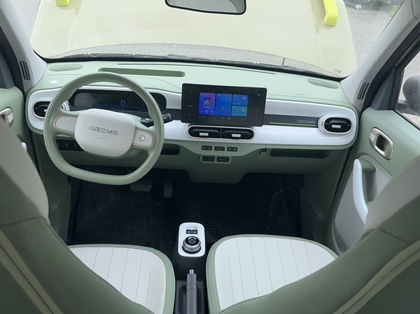 Geely Galaxy Panda 2025, 4800 км, за 6769 USD - фото 13