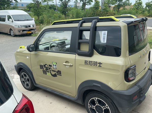Geely Galaxy Panda 2025, 4800 км, за 6769 USD