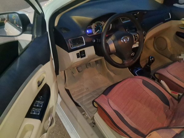 Great Wall C30 2015, 77200 км, за 2532 USD - фото 12