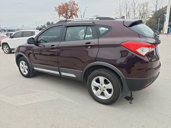 Haima S5 2016, 101100 км, за 3740 USD