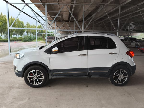 Haval H1 2016, 107100 км, за 3665 USD