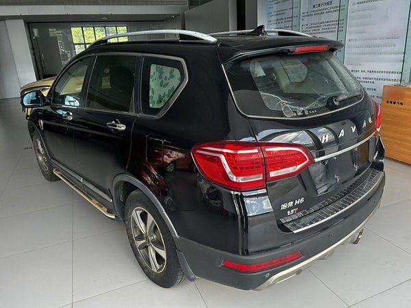 Haval H6 2015, 119700 км, за 3652 USD