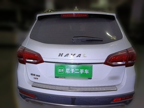 Haval H6 2015, 101300 км, за 4053 USD