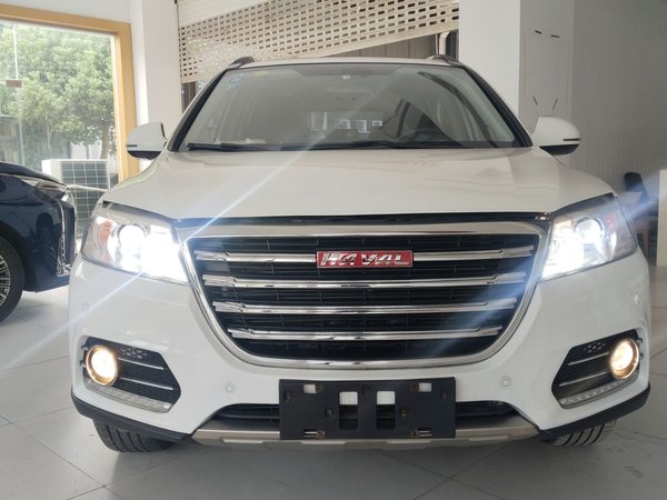 Haval H6 2015 Sport Edition 1.5T Automatic Two-Wheel Drive Luxury Model, 2015 года