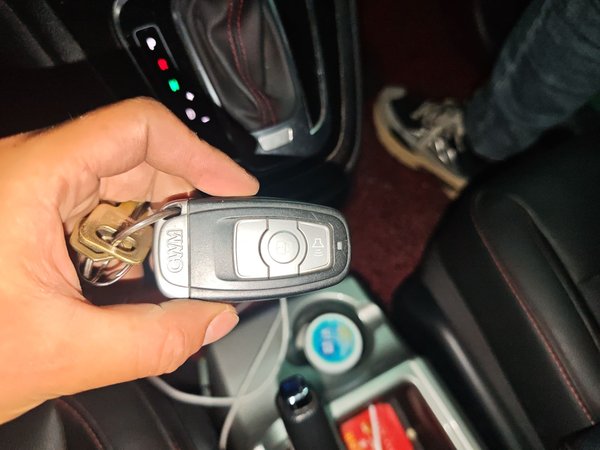 Haval H6 2016, 72700 км, за 4354 USD - фото 19