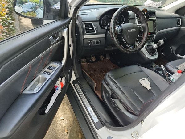 Haval H6 2017, 61800 км, за 5604 USD - фото 10