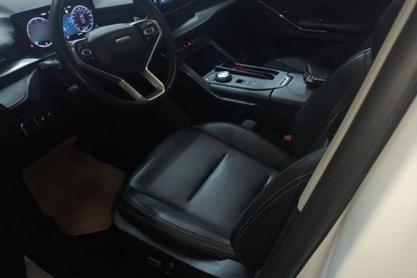 Haval H6 2021, 58800 км, за 10216 USD