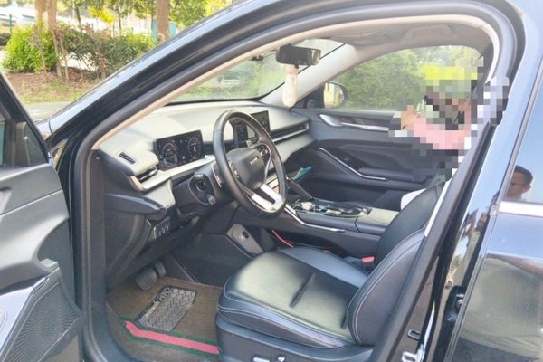 Haval H6 2021, 47100 км, за 11432 USD