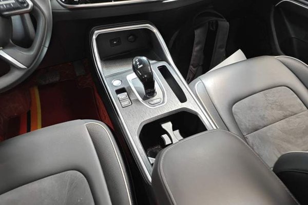 Haval H6 2023, 89700 км, за 10109 USD - фото 17