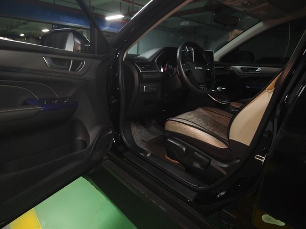 Haval M6 2023, 3300 км, за 10112 USD - фото 11