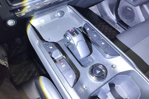 Haval Raptor New Energy 2023, 32500 км, за 21090 USD - фото 17