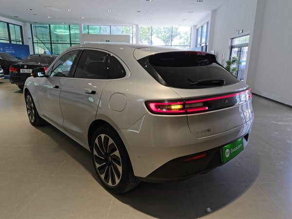 Hima AITO M5 2022, 50199 км, за 15686 USD
