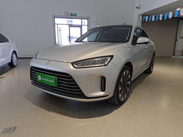 Hima AITO M5 · 2022 год