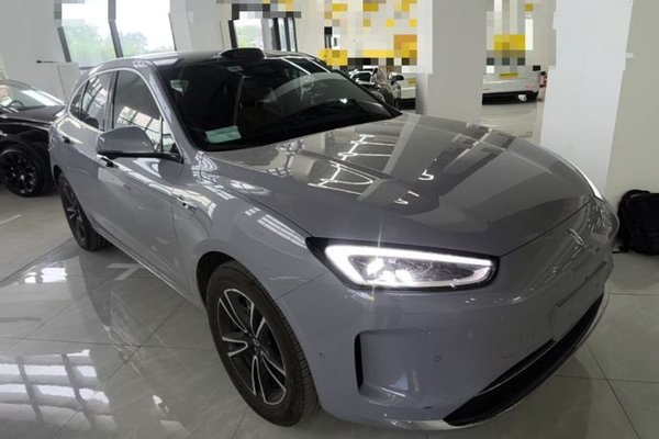 Hima AITO M5 2025, 12100 км, за 30500 USD
