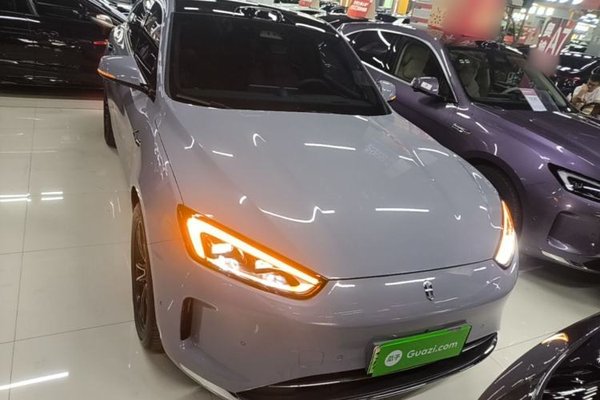 Hima AITO M5 2025, 20400 км, за 28533 USD