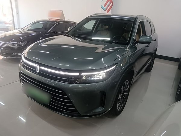 Hima AITO M7 · 2022 год