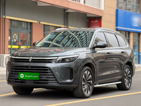 Hima AITO M7 · 2022 год