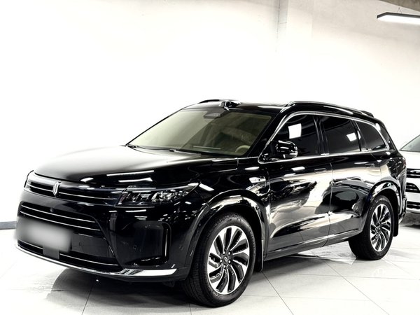 Hima AITO M7 · 2024 год