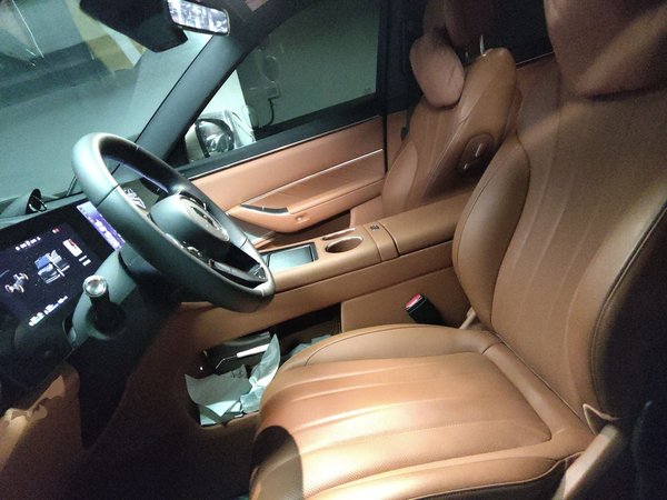 Hima AITO M8 2025, 8700 км, за 57063 USD - фото 12