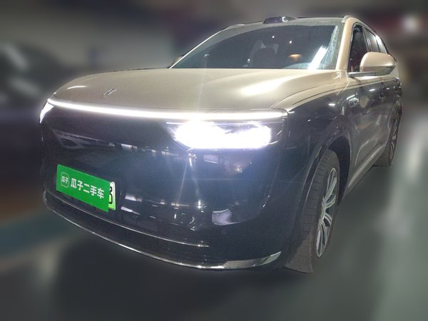 Hima AITO M8 2025, 8700 км, за 57063 USD