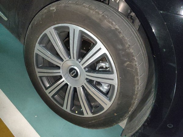 Hima AITO M8 2025, 8700 км, за 57063 USD - фото 7