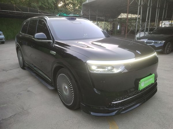 Hima AITO M8 2025, 33100 км, за 57573 USD
