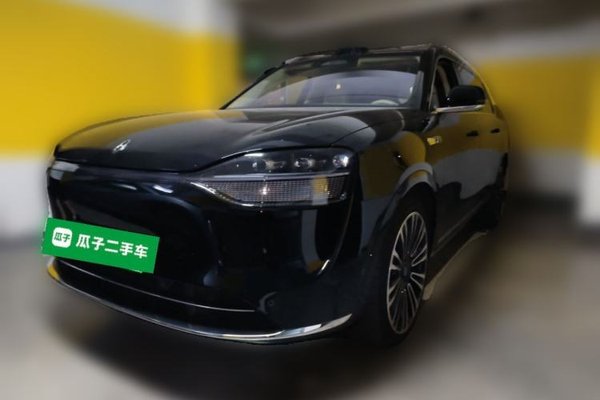 Hima AITO M9 · 2024 год