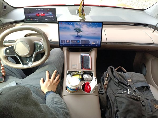 Luxeed R7 2025, 16500 км, за 26883 USD - фото 10