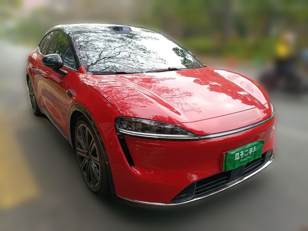 Luxeed R7 2025, 16500 км, за 26883 USD