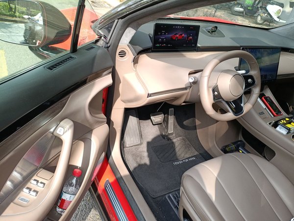 Luxeed R7 2025, 16500 км, за 26883 USD - фото 17