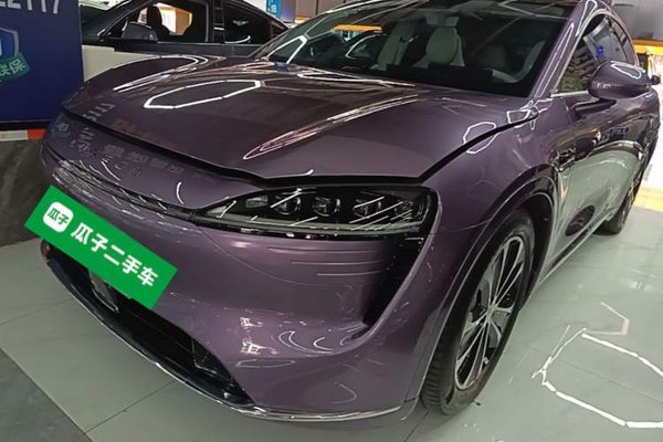 Hima Luxeed R7 · 2025 год