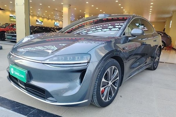 Hima Luxeed R7 · 2026 год