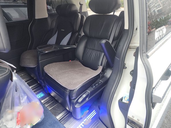 Honda Elysion 2016, 151500 км, за 0 USD - фото 18