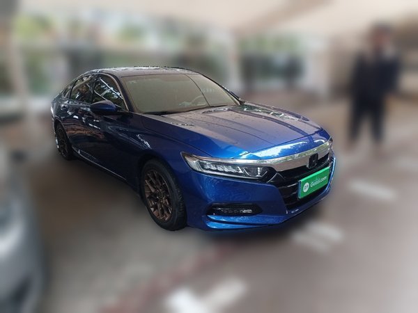 Honda Accord 2018, 92800 км, за 13904 USD