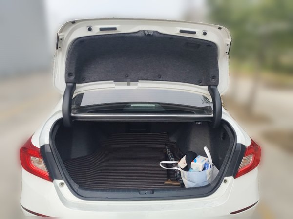 Honda Accord 2018, 45400 км, за 14412 USD - фото 17