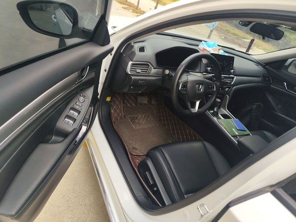 Honda Accord 2018, 45400 км, за 14412 USD - фото 12