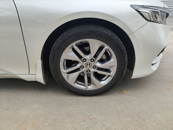 Honda Accord 2018, 45400 км, за 14412 USD - фото 7