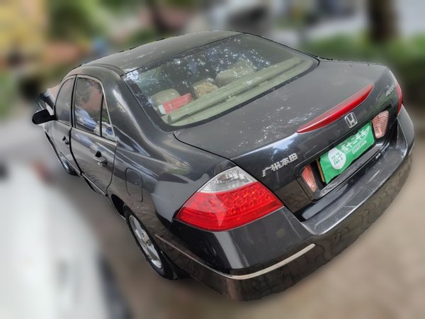 Honda Accord 2007, 176400 км, за 3395 USD