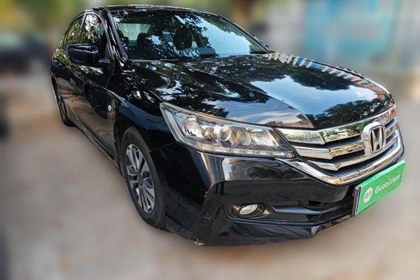 Honda Accord 2014, 171000 км, за 6311 USD