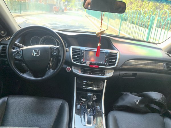 Honda Accord 2014, 186100 км, за 7760 USD - фото 19