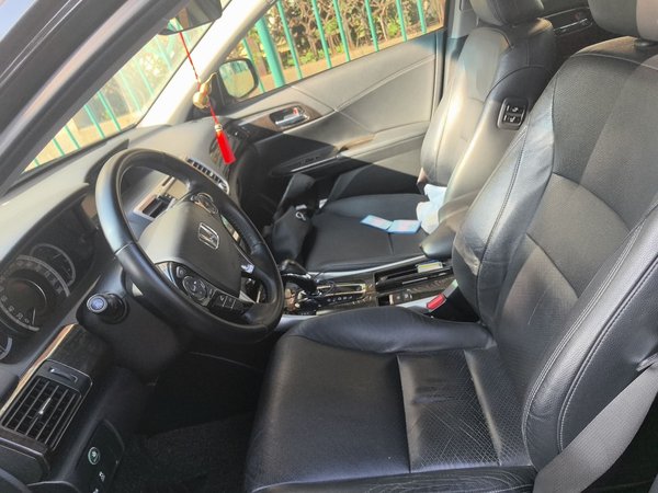 Honda Accord 2014, 186100 км, за 7760 USD - фото 13