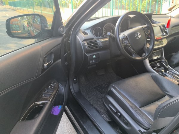 Honda Accord 2014, 186100 км, за 7760 USD - фото 10