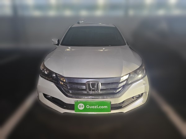 Honda Accord · 2015 год