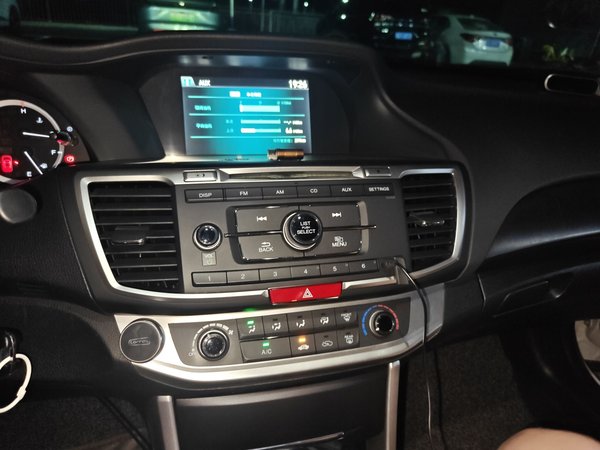 Honda Accord 2015, 85900 км, за 9030 USD - фото 9