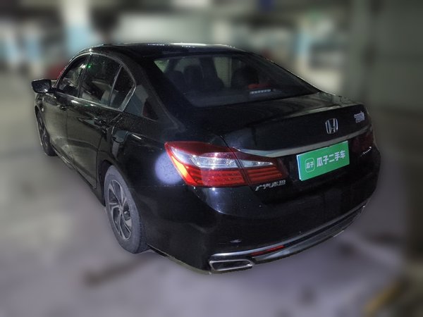 Honda Accord 2016, 118300 км, за 8271 USD