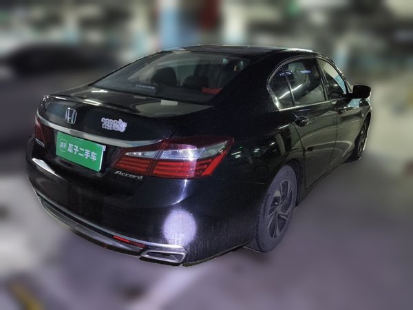 Honda Accord 2016, 118300 км, за 8271 USD - фото 6